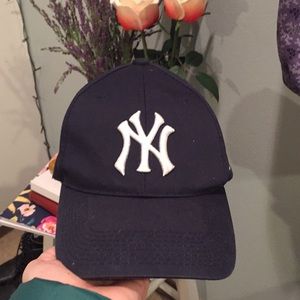 Yankees hat